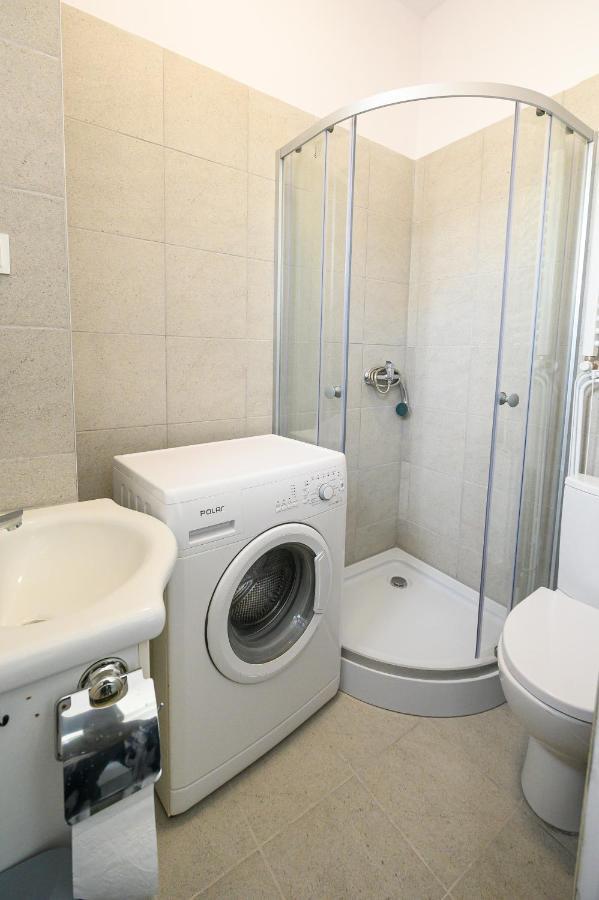 Mru Rooms 라시보르츠 외부 사진