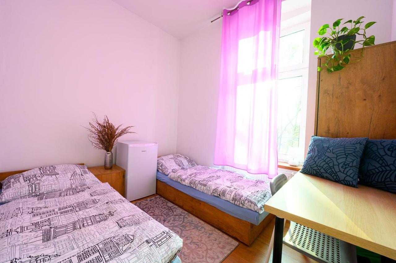 Mru Rooms 라시보르츠 외부 사진